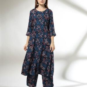 Women Floral Print Straight Kurta & Pants Set