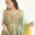 Aastha JAIN Floral Embroidered Sleeveless Pure Cotton Kurta & Palazzo & Dupatta (S) by SANKAN