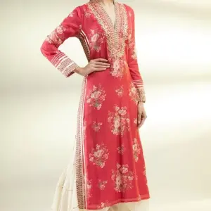 Bhumika Vaid - Women Red V Neck Embroidered Kurta And Sharara Set| Kanika's| Sangeet