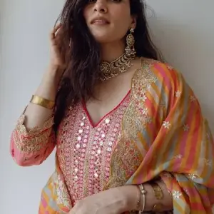 Bhumika Vaid - Women Pink Print Floral V Neck Butti Kurta Sharara Set| Kanika's| Mehendi and Haldi