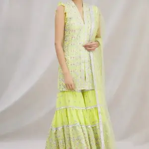 Bhumika Vaid - Women Green Kurta And Sharara Cotton Silk Dupatta Net Embroidery V Neck Set| Kanika's| Sangeet