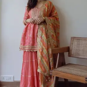 Bhumika Vaid - Women Pink Print Floral V Neck Butti Kurta Sharara Set| Kanika's| Mehendi and Haldi