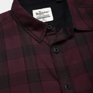 Roadster Men Wine-Coloured & Black Checked Sustainable Casual Shirt (42) by SANKAN